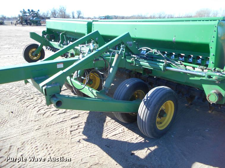 image for item DK9208 John Deere 455 grain drill