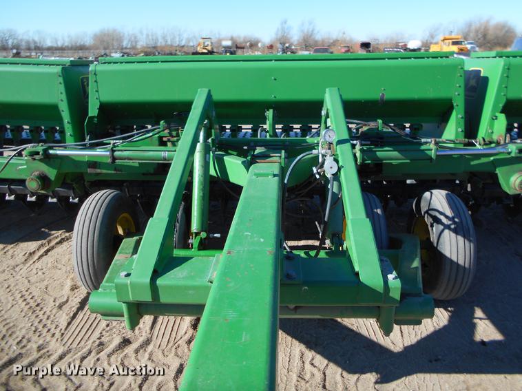 image for item DK9208 John Deere 455 grain drill