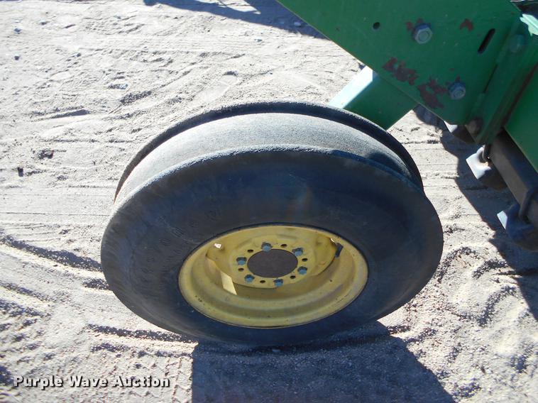 image for item DK9208 John Deere 455 grain drill