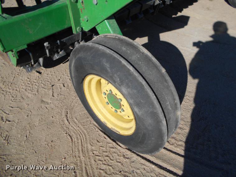 image for item DK9208 John Deere 455 grain drill