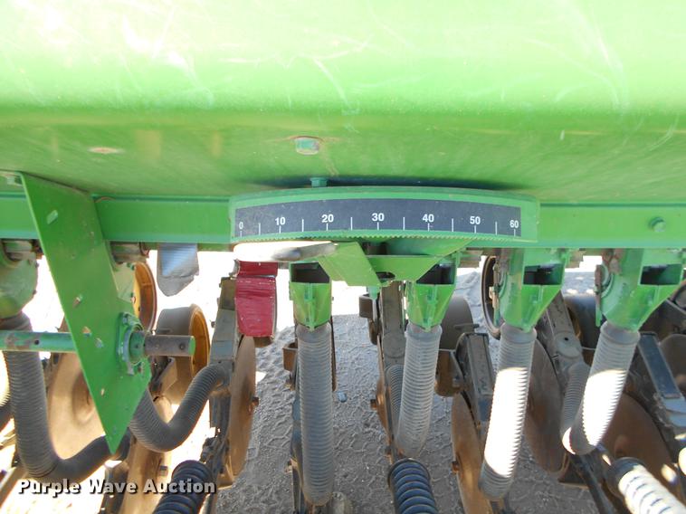 image for item DK9208 John Deere 455 grain drill