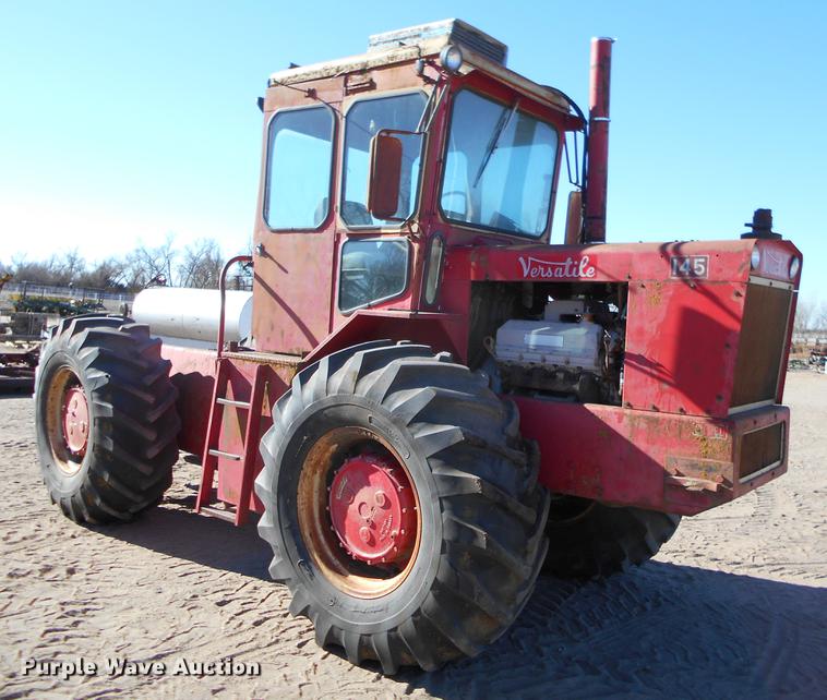 image for item DK9249 Versatile 145 4WD tractor
