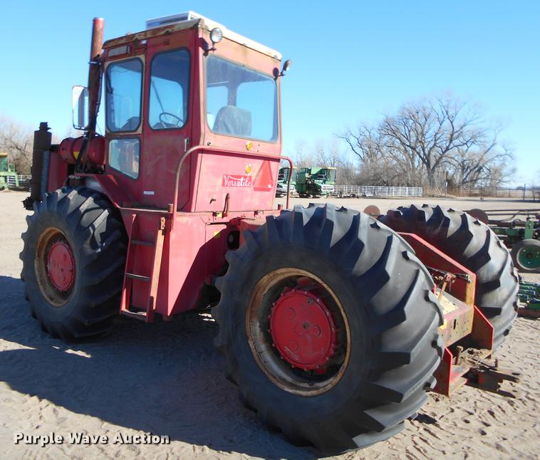 image for item DK9249 Versatile 145 4WD tractor