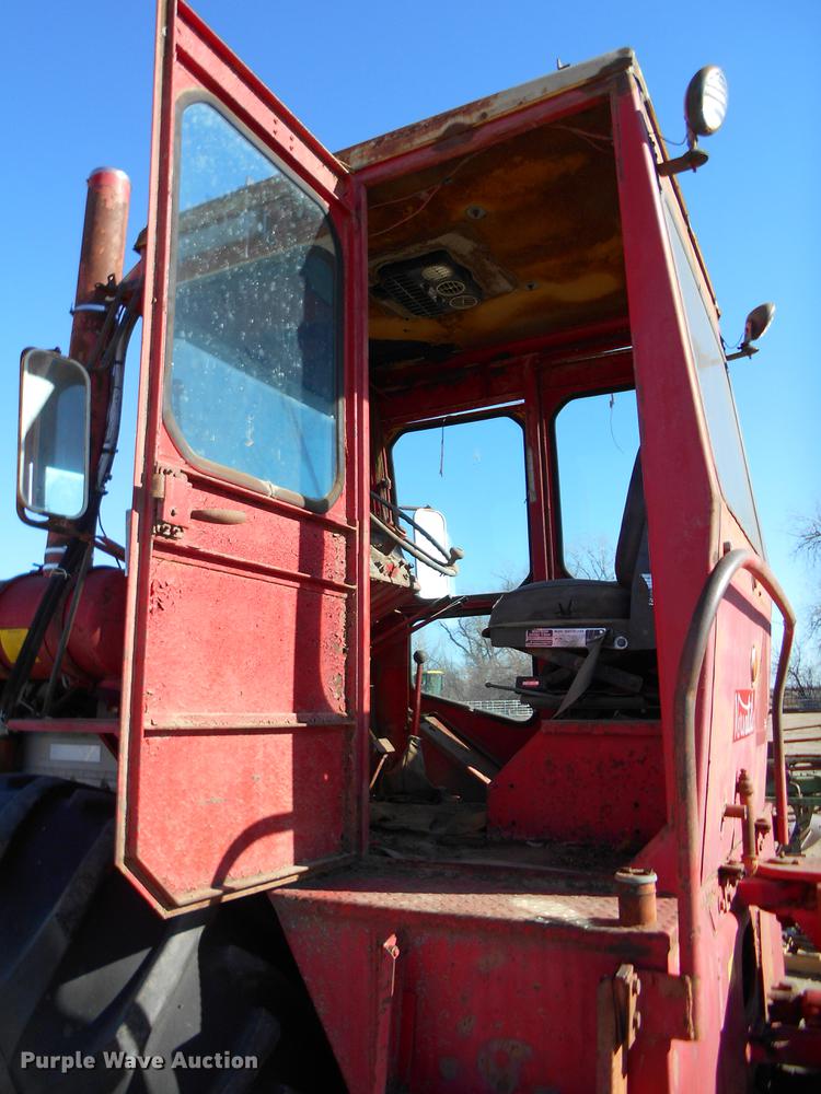 image for item DK9249 Versatile 145 4WD tractor