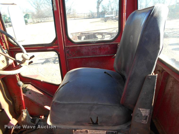 image for item DK9249 Versatile 145 4WD tractor