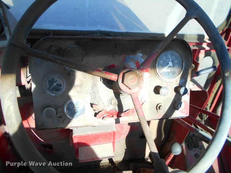 image for item DK9249 Versatile 145 4WD tractor