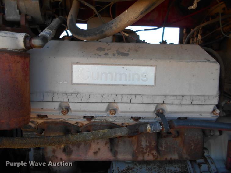 image for item DK9249 Versatile 145 4WD tractor