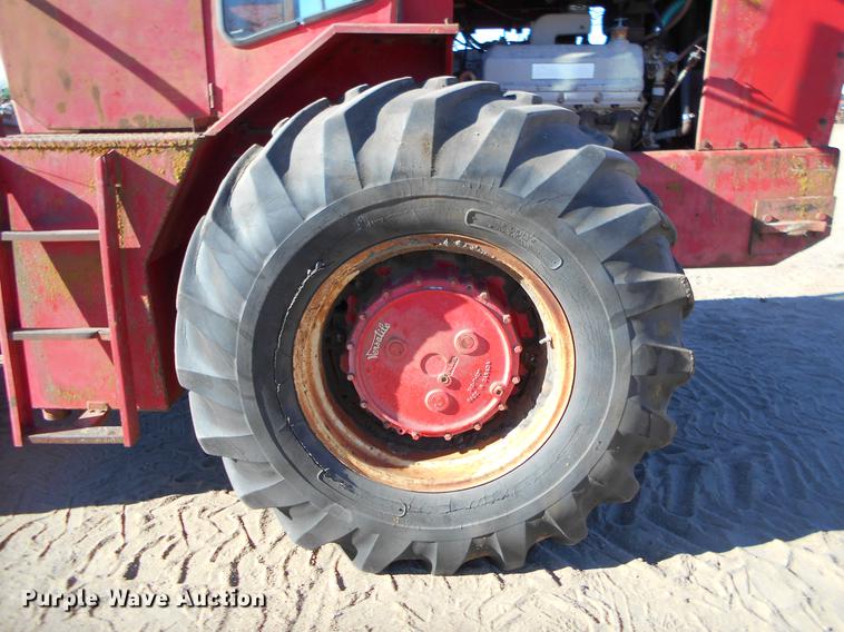 image for item DK9249 Versatile 145 4WD tractor