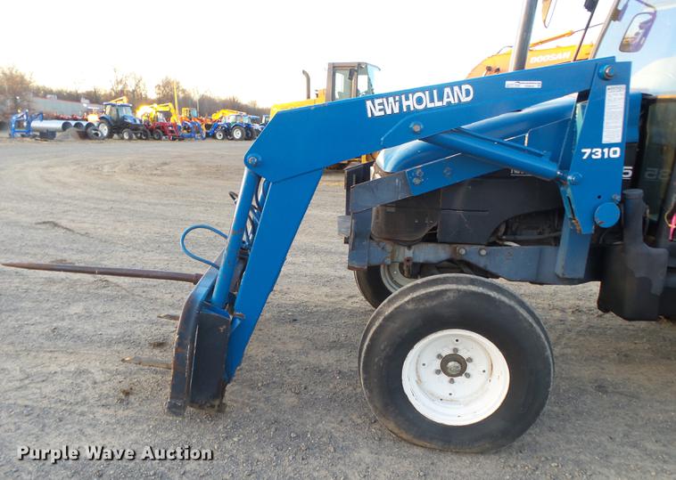 image for item DS9644 1997 New Holland 6635 tractor