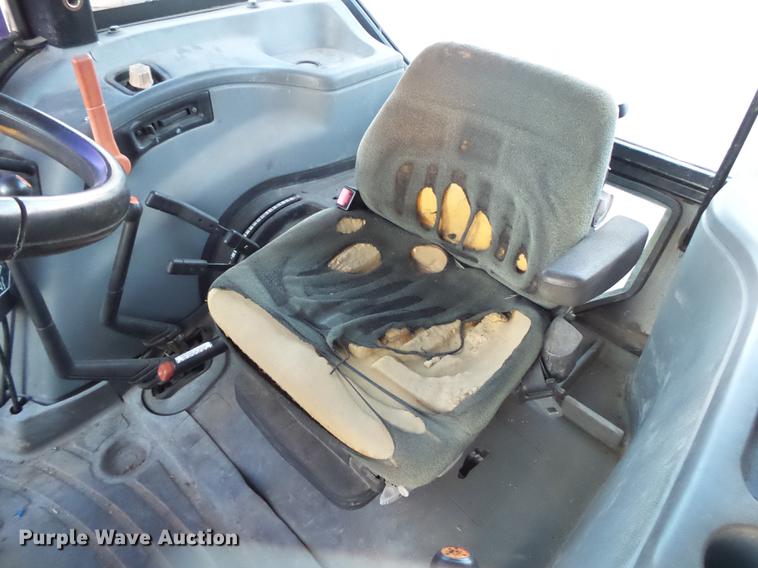 image for item DS9644 1997 New Holland 6635 tractor