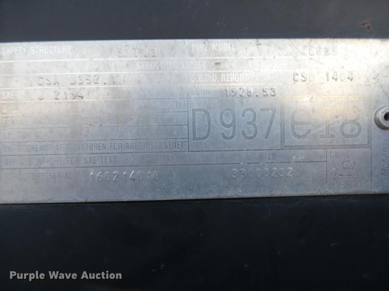 image for item DS9644 1997 New Holland 6635 tractor