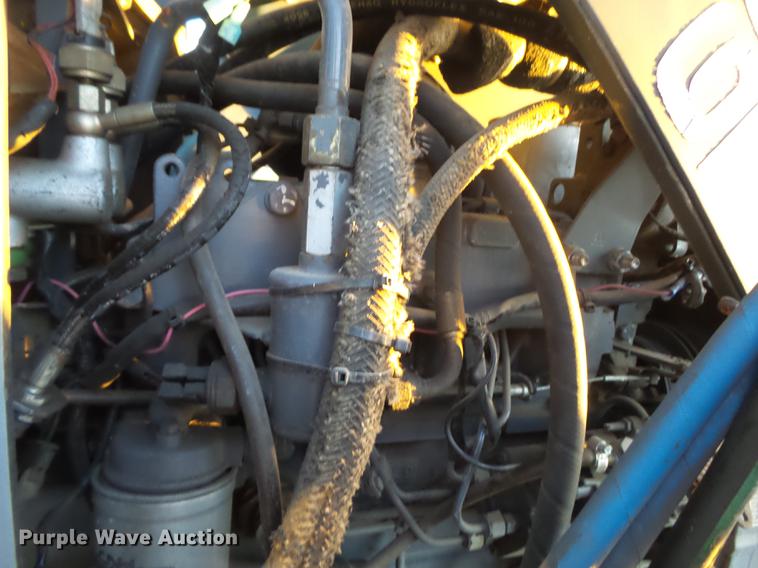 image for item DS9644 1997 New Holland 6635 tractor