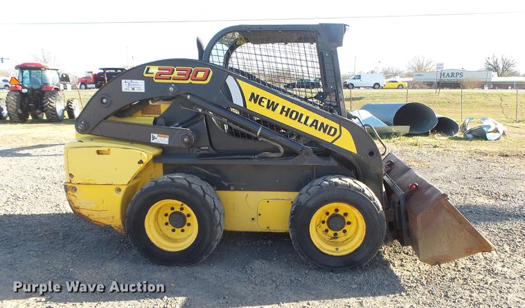 image for item DS9645 2012 New Holland L230 skid steer