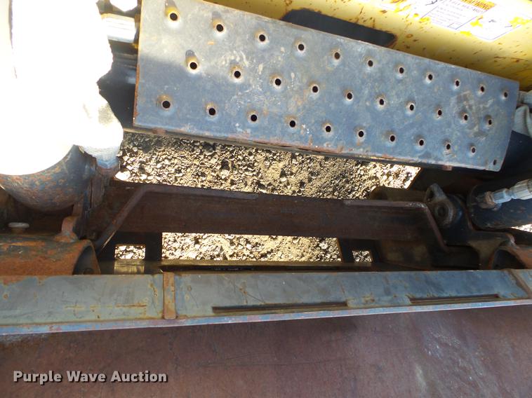 image for item DS9645 2012 New Holland L230 skid steer