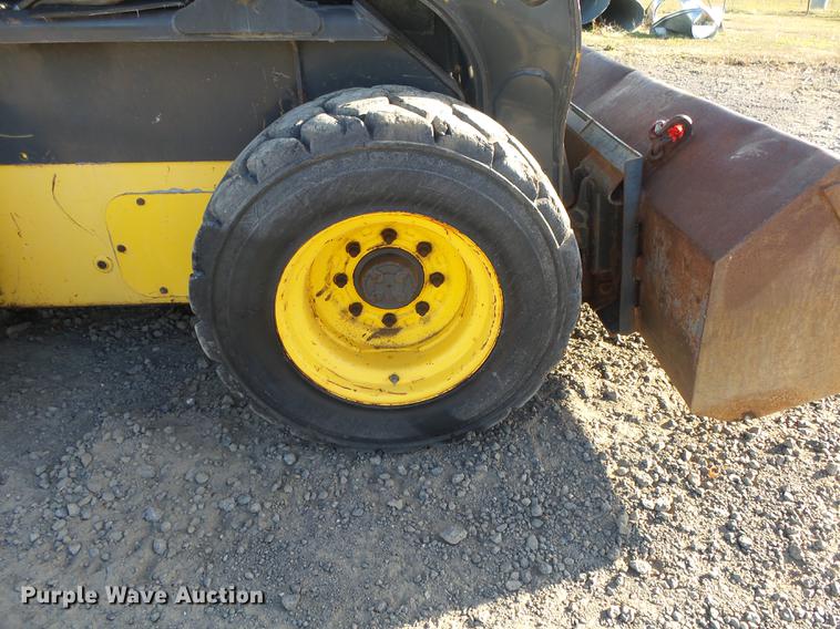 image for item DS9645 2012 New Holland L230 skid steer