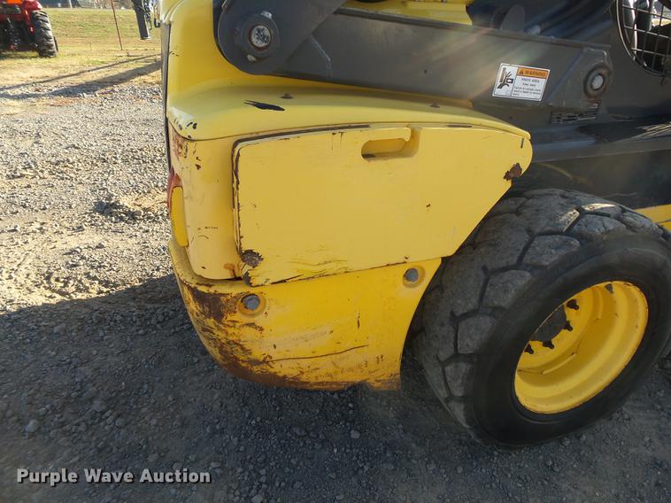 image for item DS9645 2012 New Holland L230 skid steer