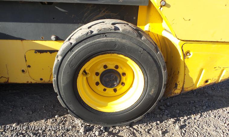 image for item DS9645 2012 New Holland L230 skid steer