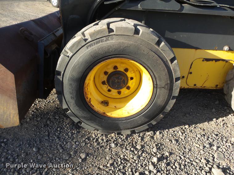 image for item DS9645 2012 New Holland L230 skid steer