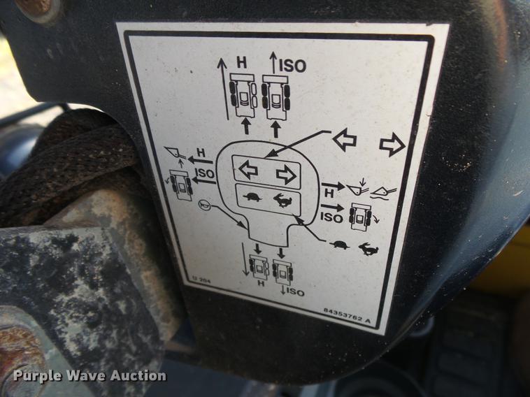 image for item DS9645 2012 New Holland L230 skid steer