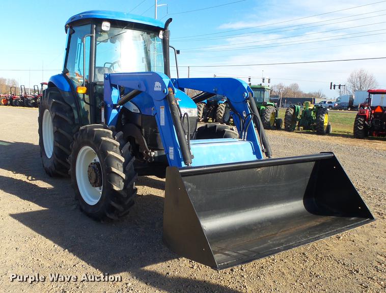 image for item DS9646 2008 New Holland TD80D MFWD tractor