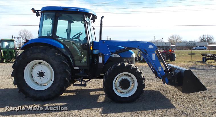 image for item DS9646 2008 New Holland TD80D MFWD tractor