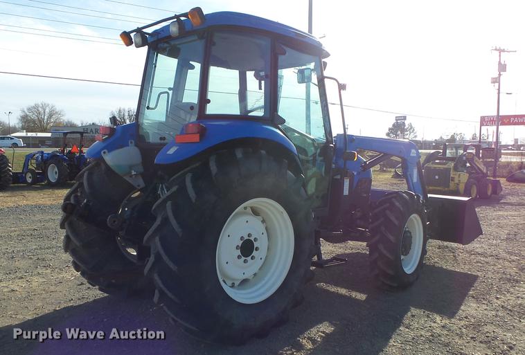 image for item DS9646 2008 New Holland TD80D MFWD tractor