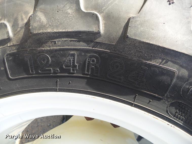 image for item DS9646 2008 New Holland TD80D MFWD tractor