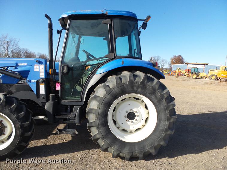 image for item DS9646 2008 New Holland TD80D MFWD tractor