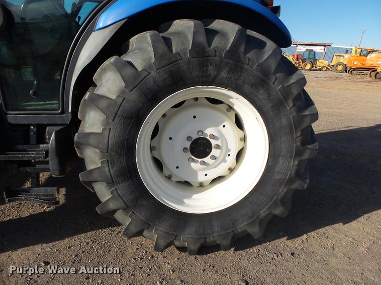 image for item DS9646 2008 New Holland TD80D MFWD tractor