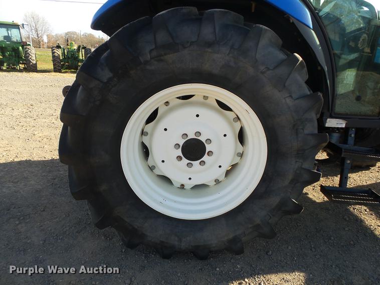 image for item DS9646 2008 New Holland TD80D MFWD tractor