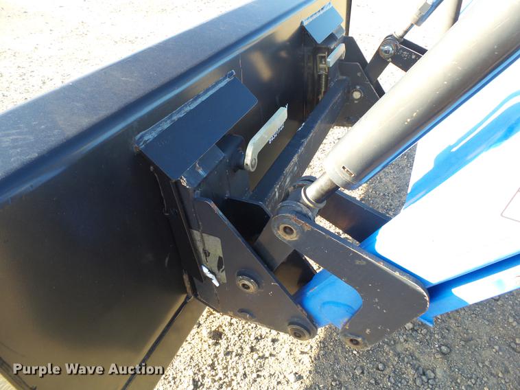 image for item DS9646 2008 New Holland TD80D MFWD tractor