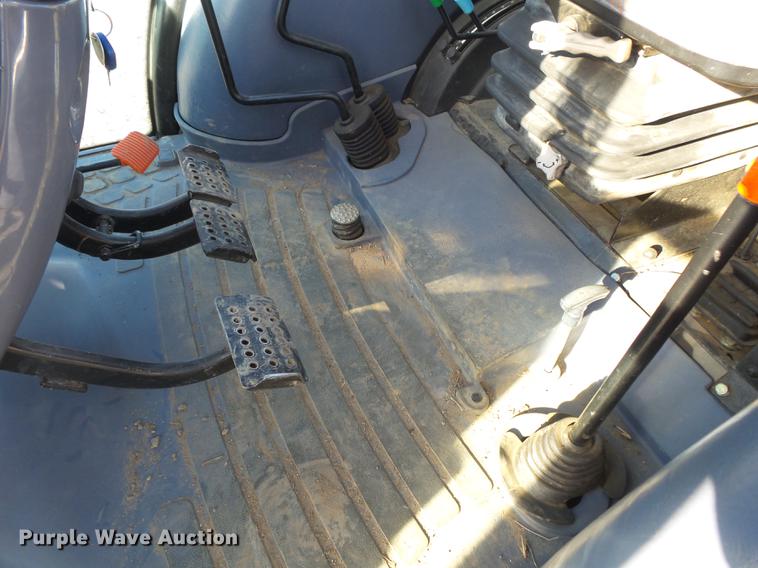 image for item DS9646 2008 New Holland TD80D MFWD tractor