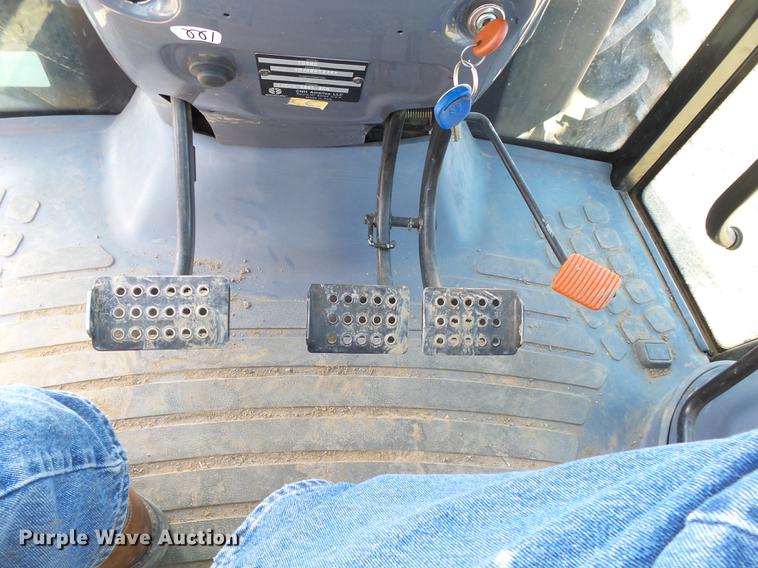 image for item DS9646 2008 New Holland TD80D MFWD tractor