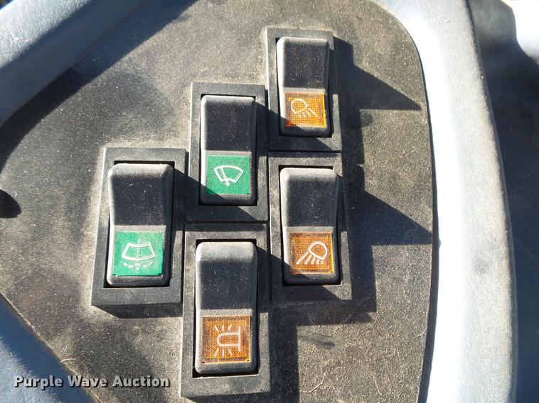 image for item DS9646 2008 New Holland TD80D MFWD tractor