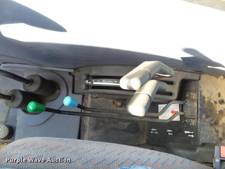 image for item DS9646 2008 New Holland TD80D MFWD tractor