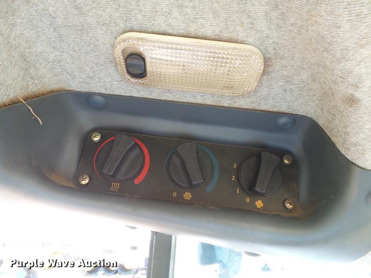 image for item DS9646 2008 New Holland TD80D MFWD tractor