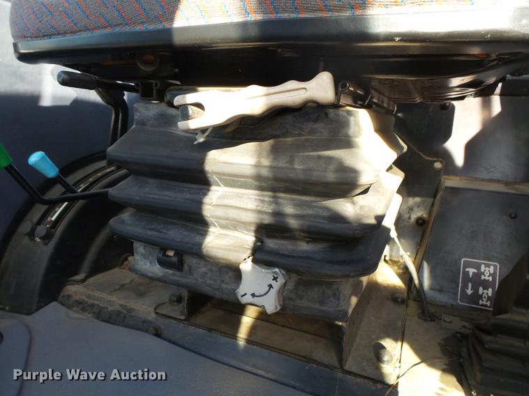 image for item DS9646 2008 New Holland TD80D MFWD tractor