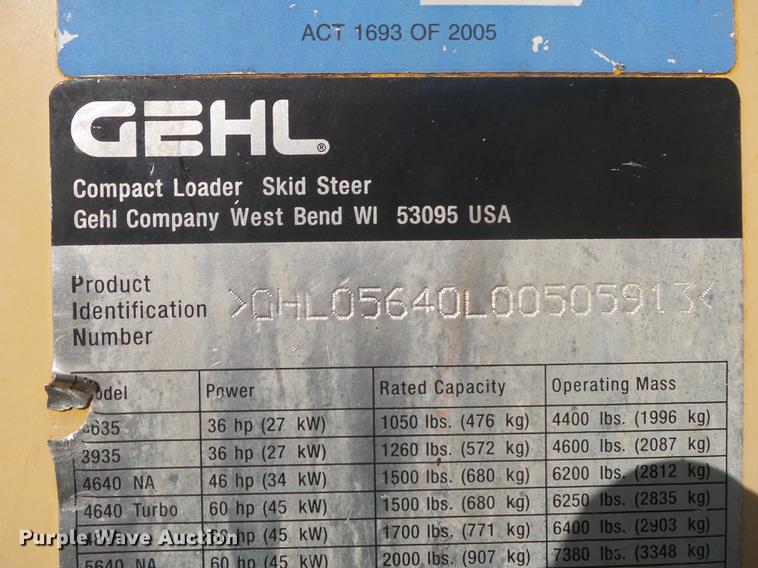 image for item DS9647 2005 Gehl 5640 skid steer