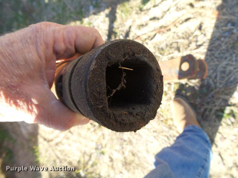 image for item DS9648 1988 New Holland 311 square baler