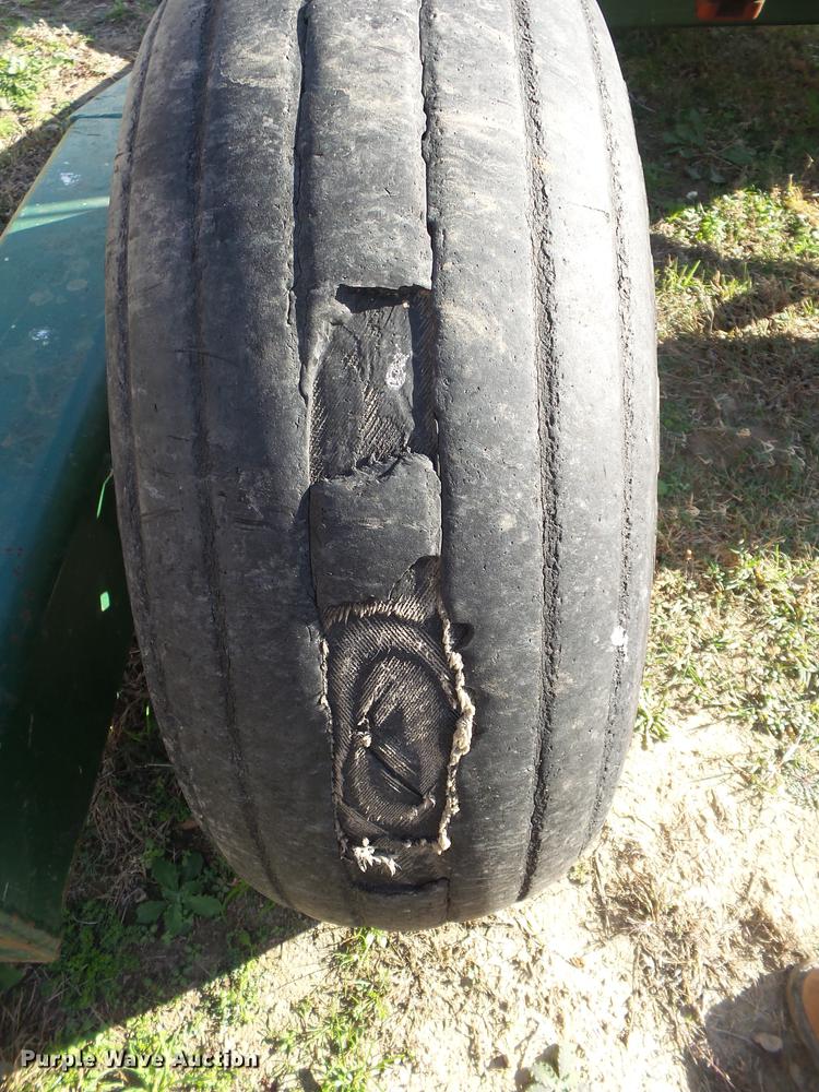 image for item DS9649 New Holland 617 disc mower