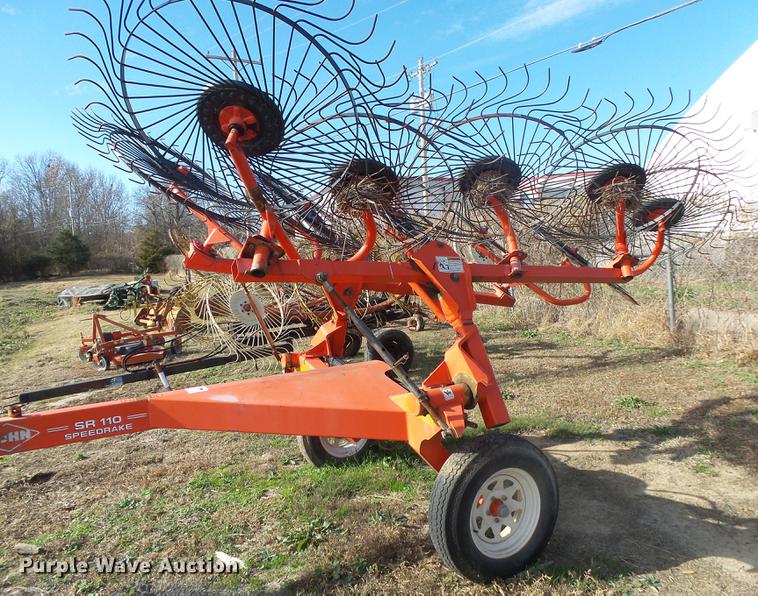 image for item DS9652 Kuhn SR110 Speed hay rake