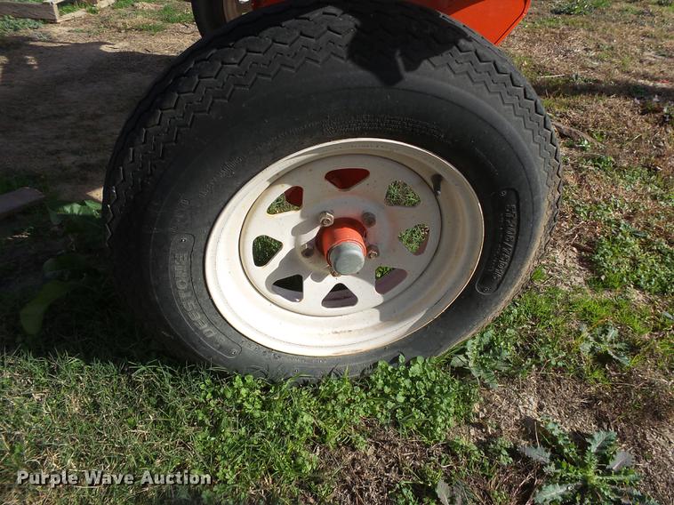 image for item DS9652 Kuhn SR110 Speed hay rake