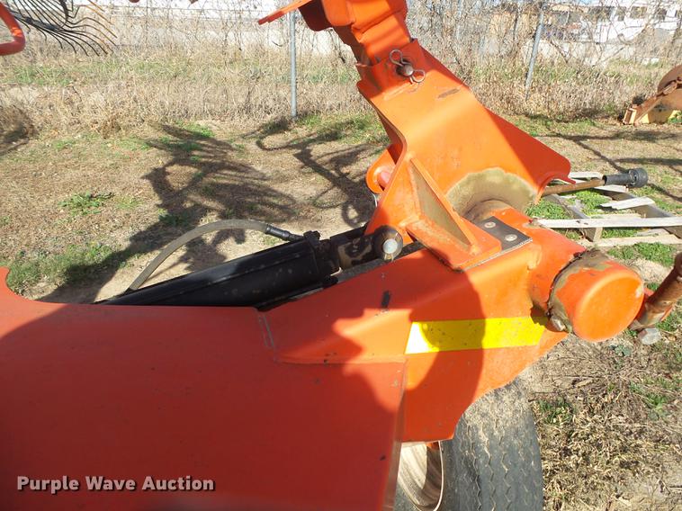 image for item DS9652 Kuhn SR110 Speed hay rake