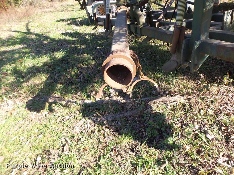 image for item DT9944 Liquid fertilizer applicator toolbar