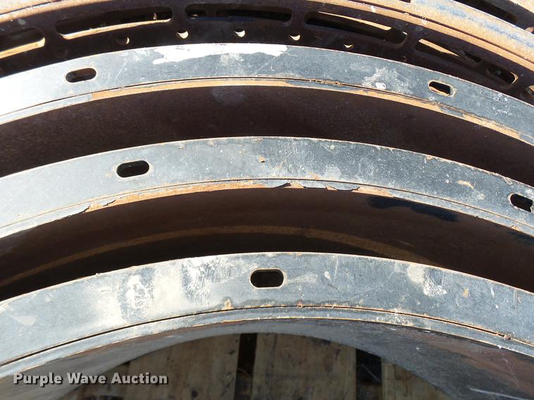 image for item DX9311 Lowen small wire concaves