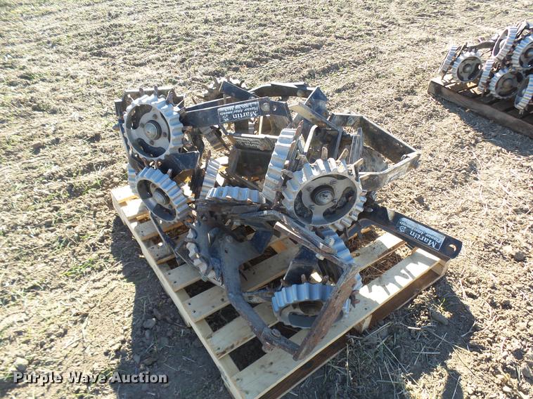 image for item DX9312 (23) Martin floating row cleaners