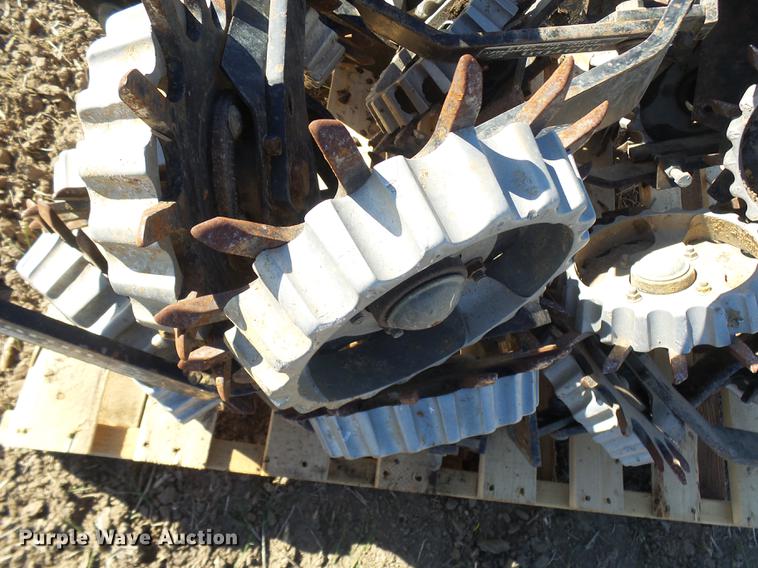 image for item DX9312 (23) Martin floating row cleaners