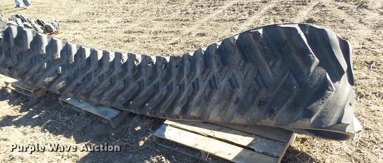 image for item DX9313 (2) Caterpillar Challenger MT700 series tracks