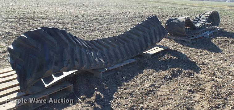 image for item DX9313 (2) Caterpillar Challenger MT700 series tracks