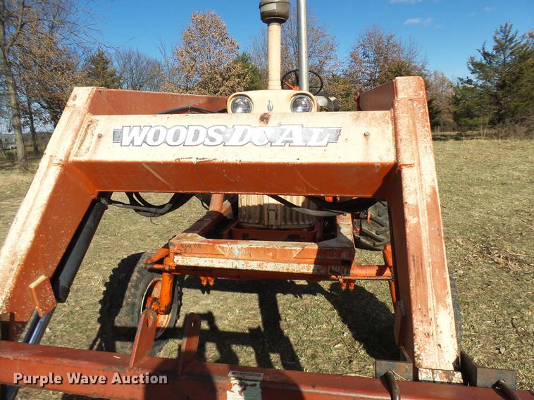 image for item DX9329 Case 930-931 tractor